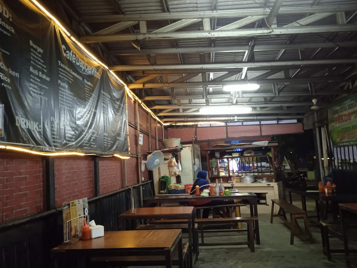 CAFE DAPOER KITA