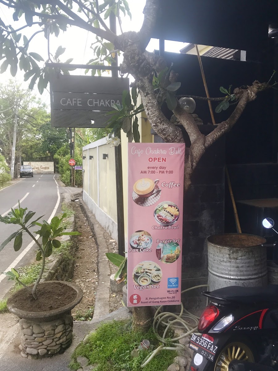 Cafe Chakra Bali - 9