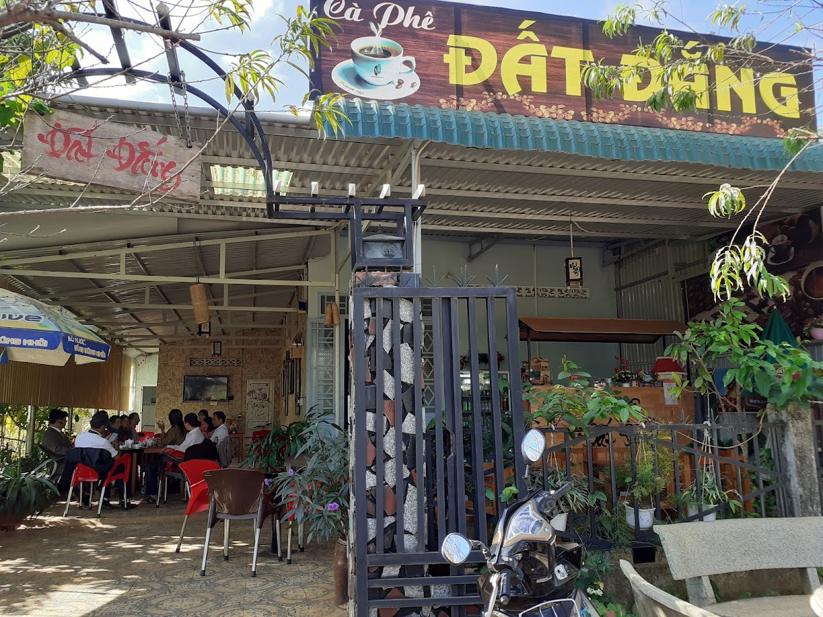 Cafe Đất Đắng