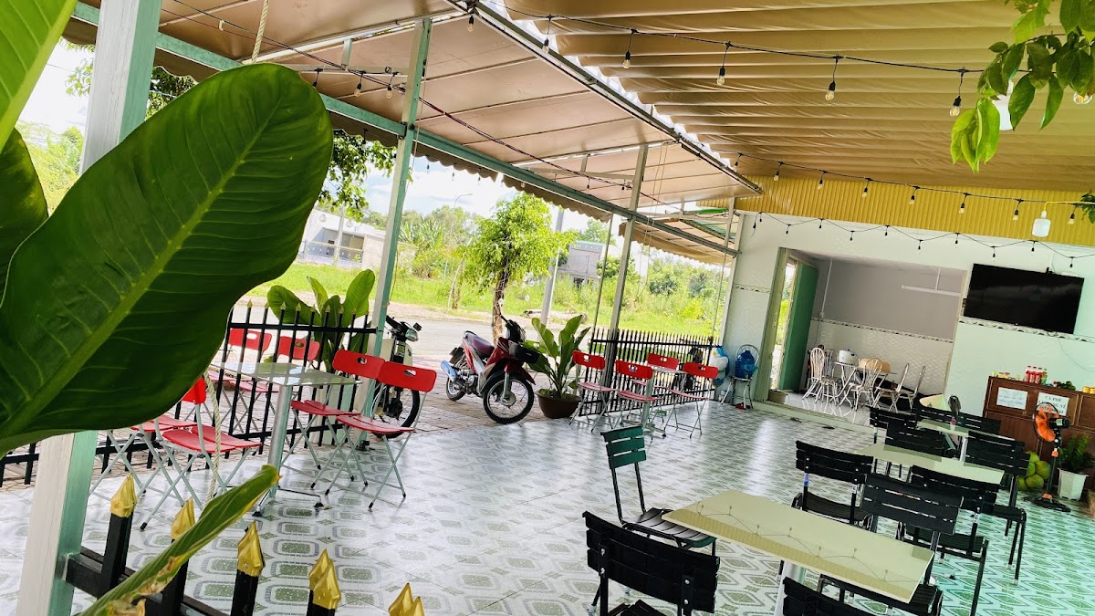 Cafe Cây Lụa