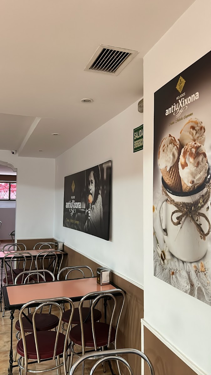 Cafeteria Jijonenca - 5