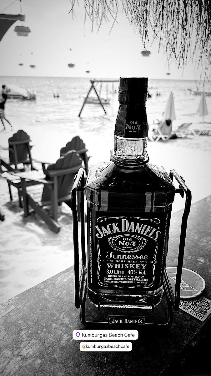 Kumburgaz beach cafe - 8