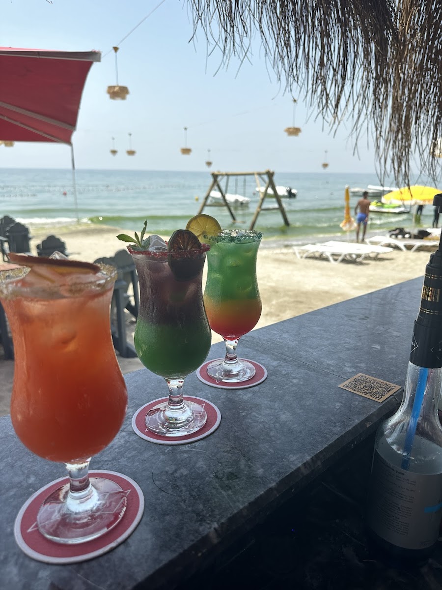 Kumburgaz beach cafe - 9