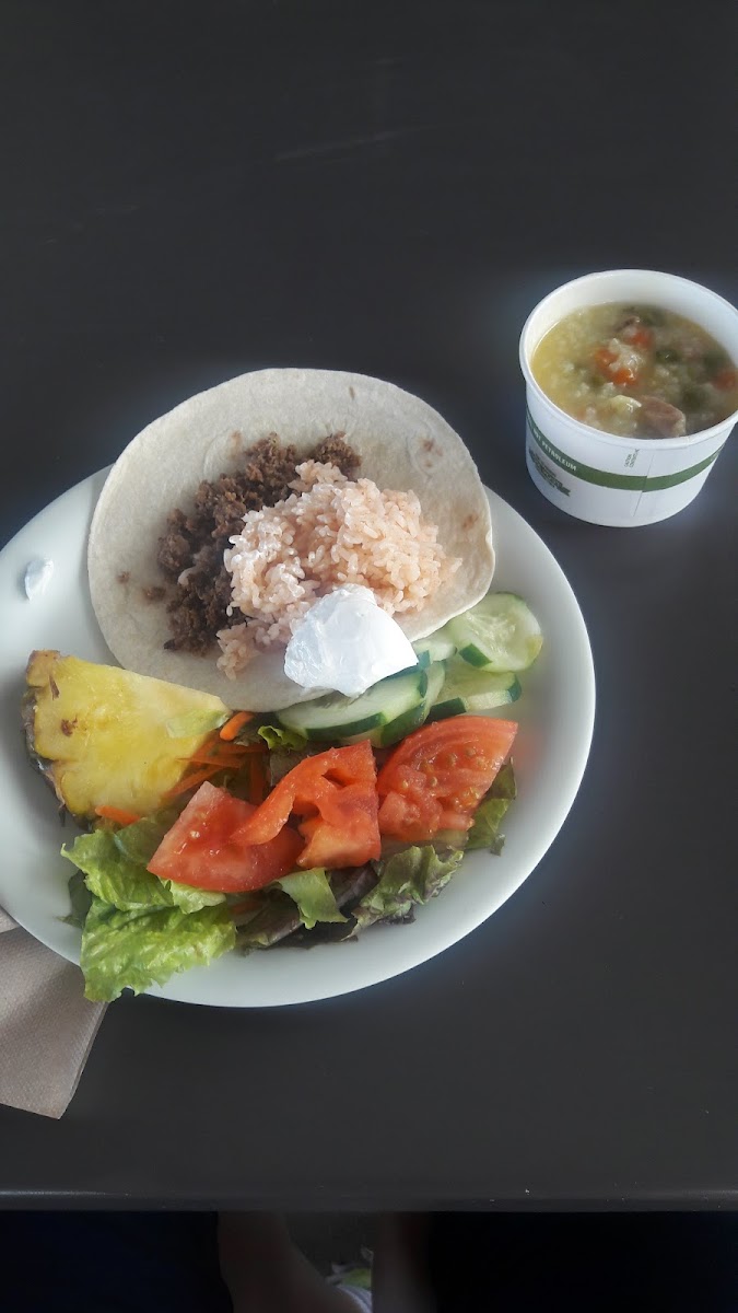 Aloha Lani Cafeteria - 9