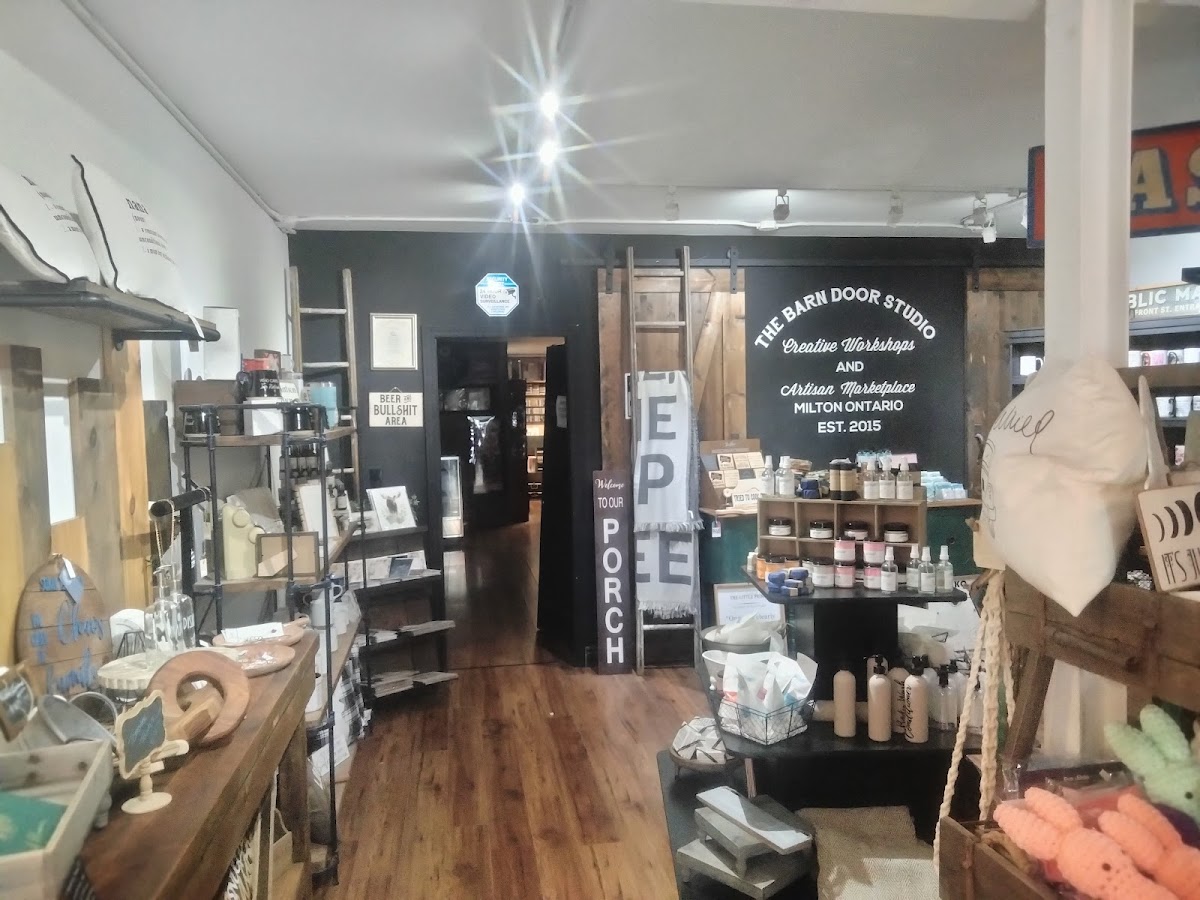 The Barn Door Cafe - 6