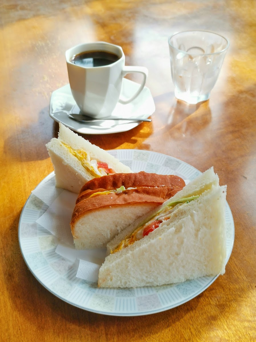 Cafe Mori no Bench - 6