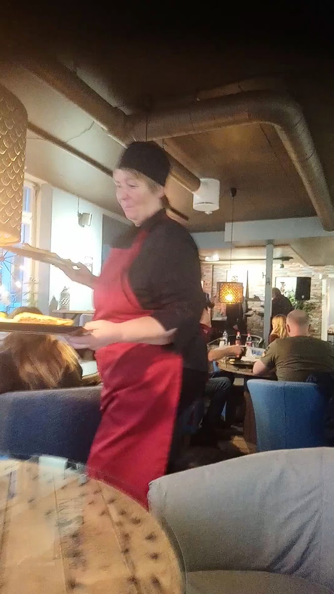 Dagnys Cafe & Diner - 2