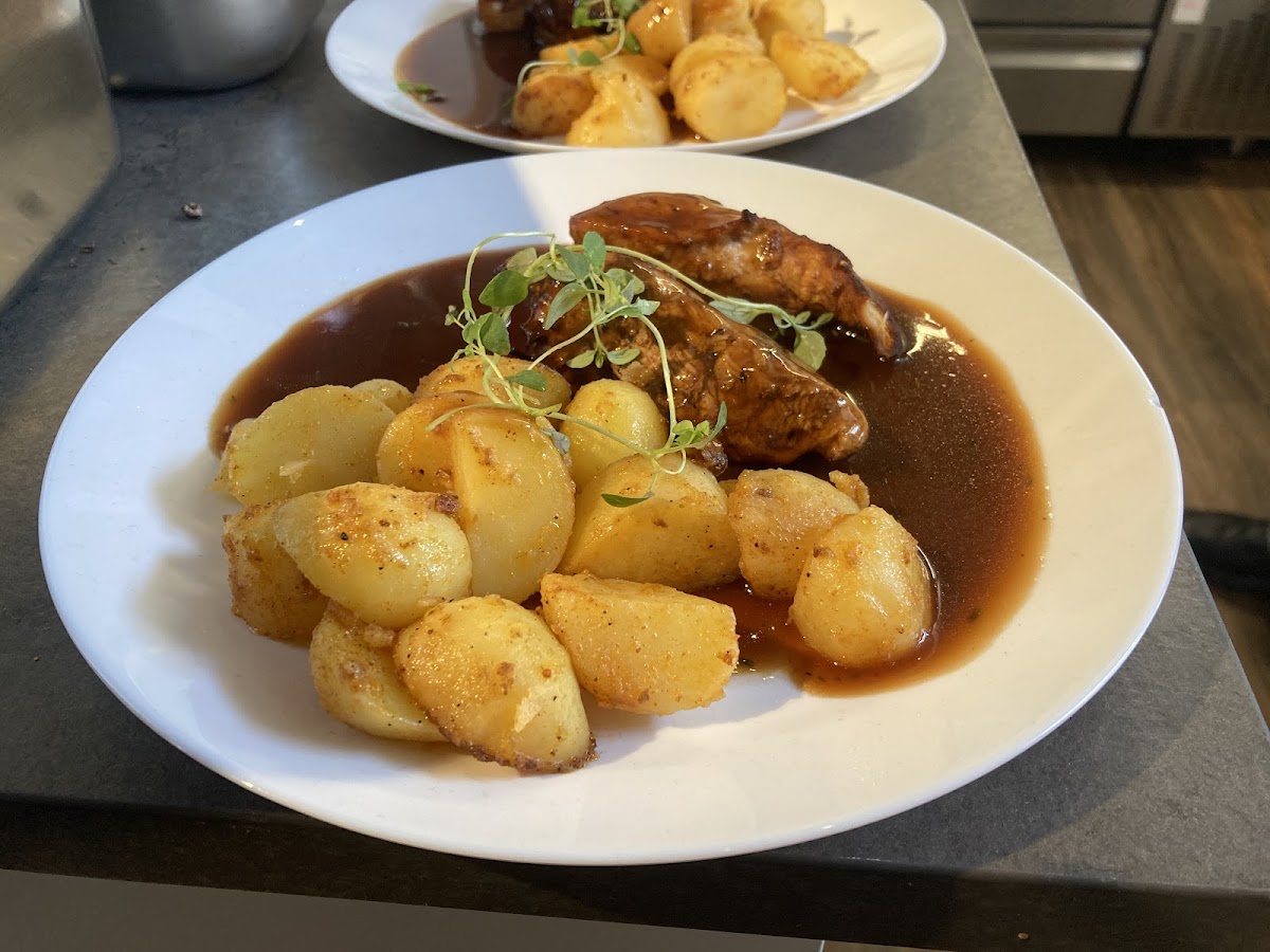 Dagnys Cafe & Diner - 4