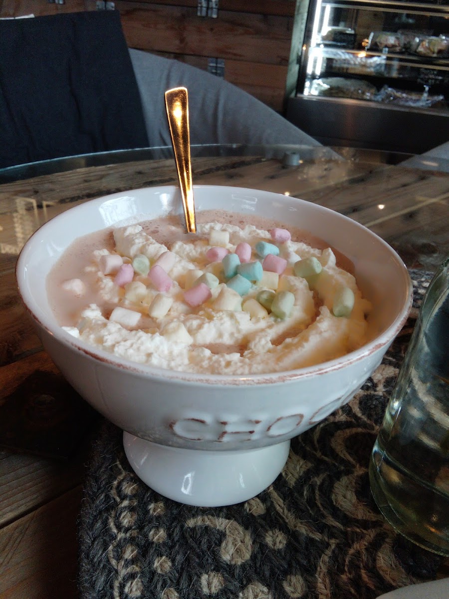 Dagnys Cafe & Diner - 6