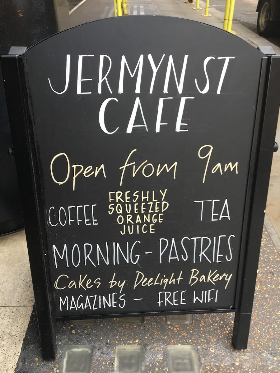 Waterstones Jermyn Street Cafe - 1