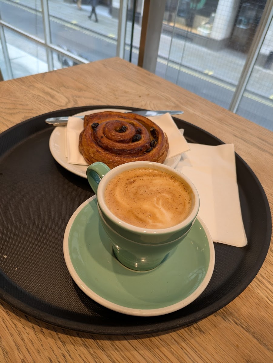 Waterstones Jermyn Street Cafe - 2