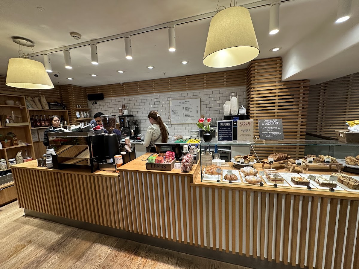 Waterstones Jermyn Street Cafe - 4