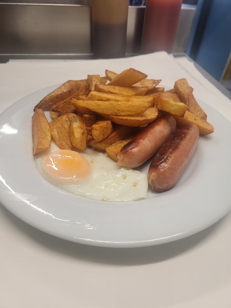 Primrose Cafe Netherton - 4