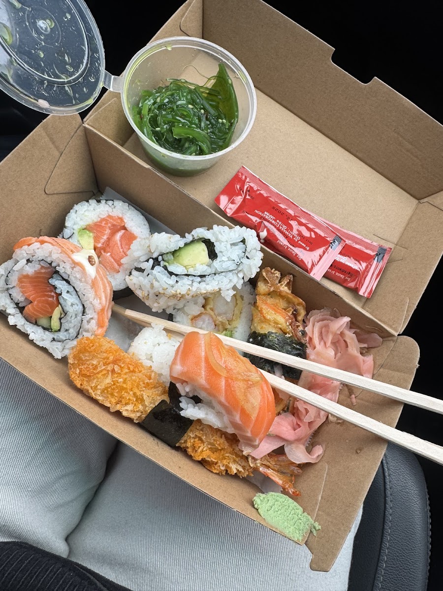 Yohei Cafe - Sushi & Juices - 2