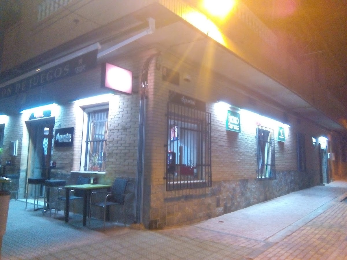 Cafe Bar Tono - 4