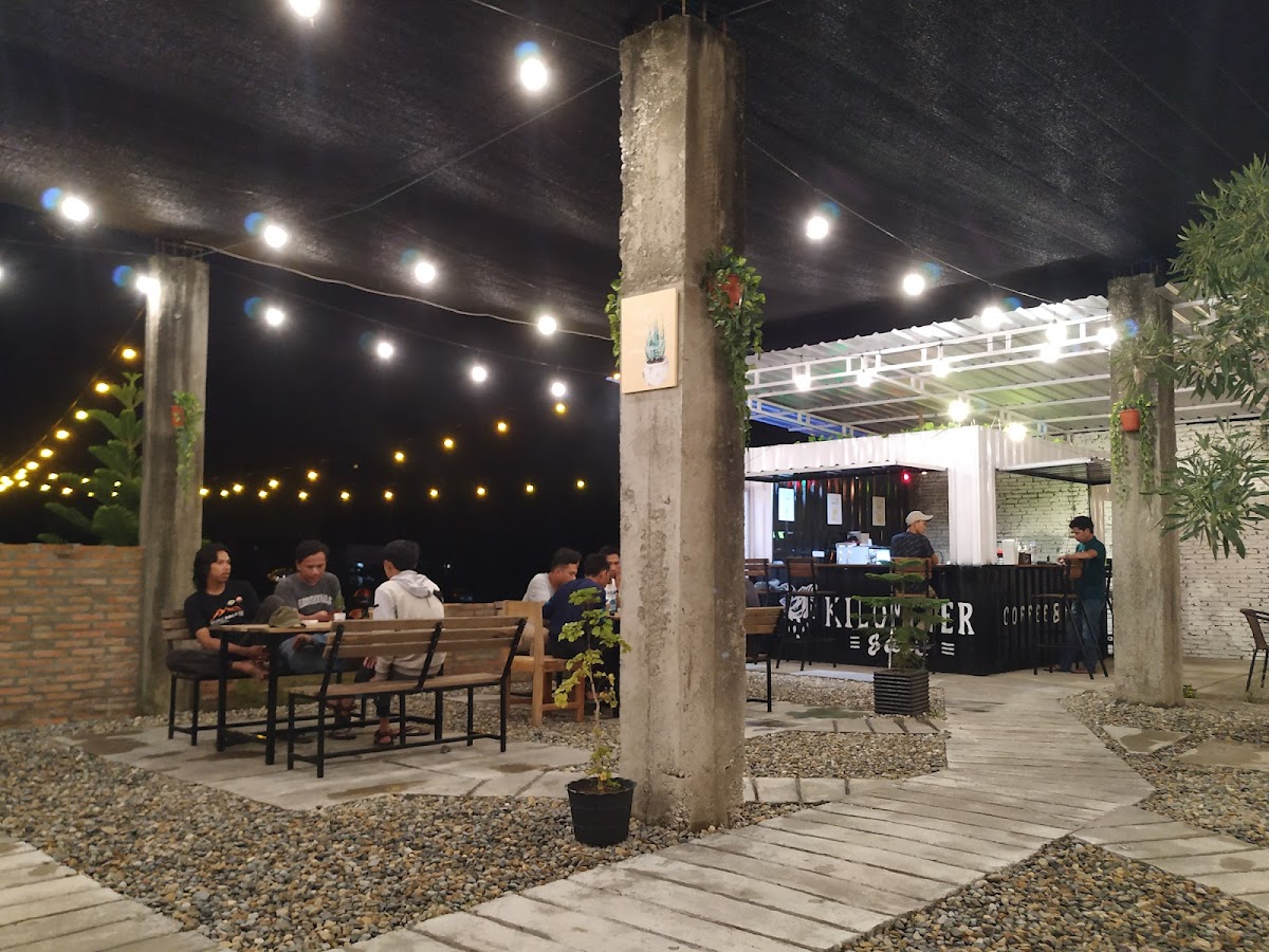 KILOMETER SATU COFFEE & FOOD