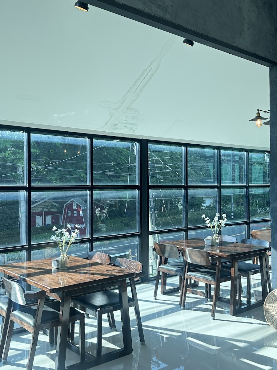 Kumsing House Cafe’ ‘N’ Eatery - 2