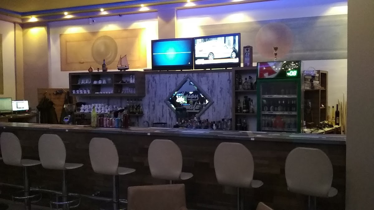 'Ήλιον' Internet-billiards-sports-cafe