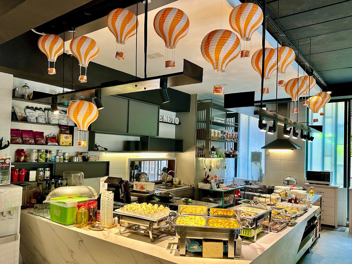 Veneto - Taiwanese Food & Café