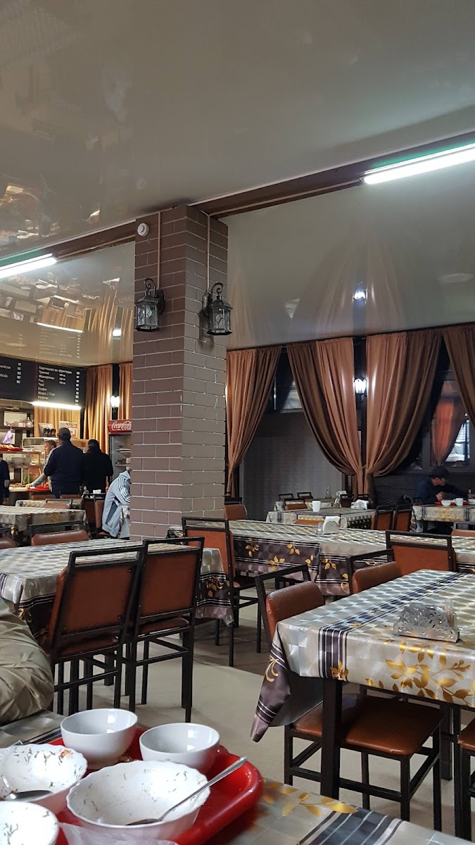 Kafe Uzbekskoy Kukhni 'Karavan'