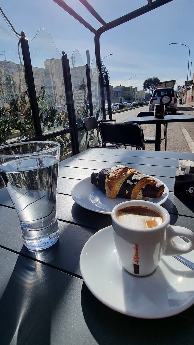 Caffe 84 - 6