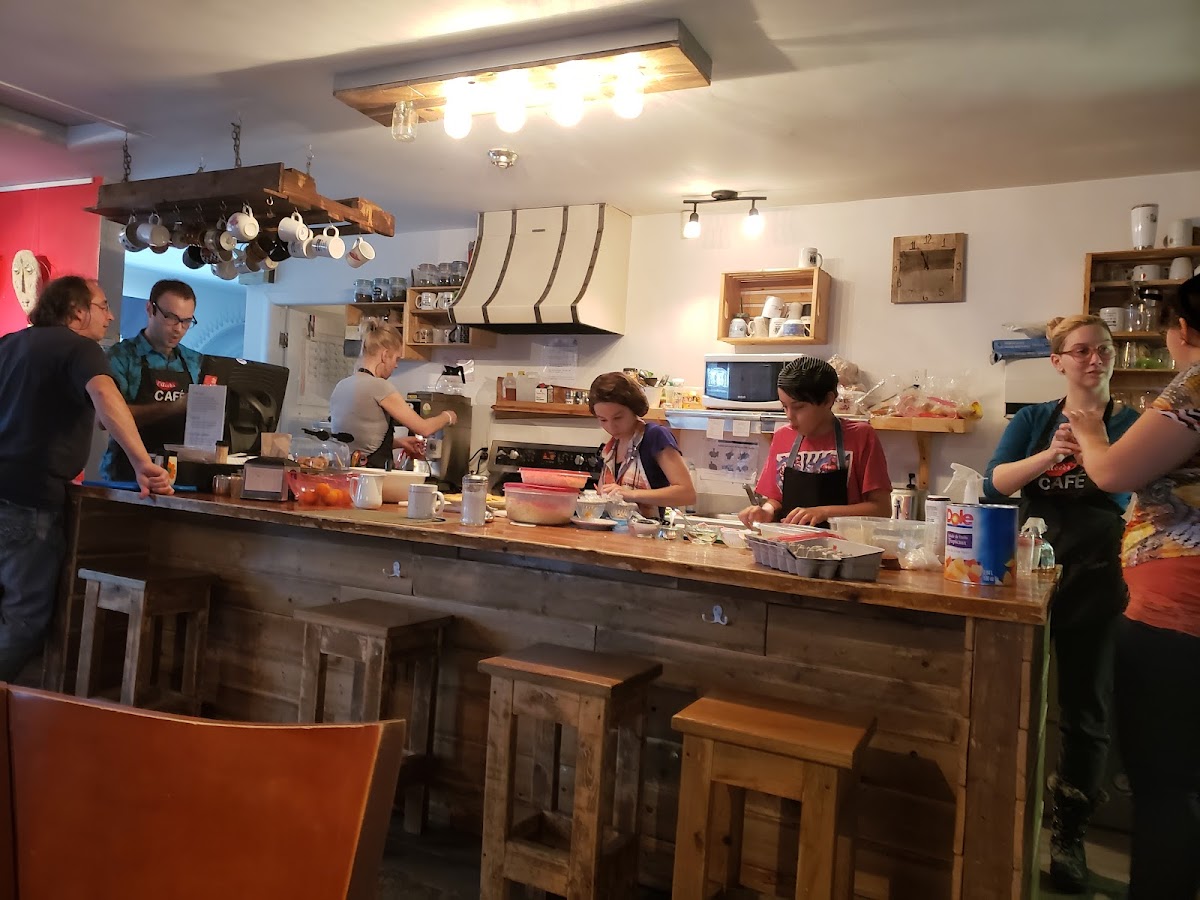 Café L'Accès Communautaire - 6