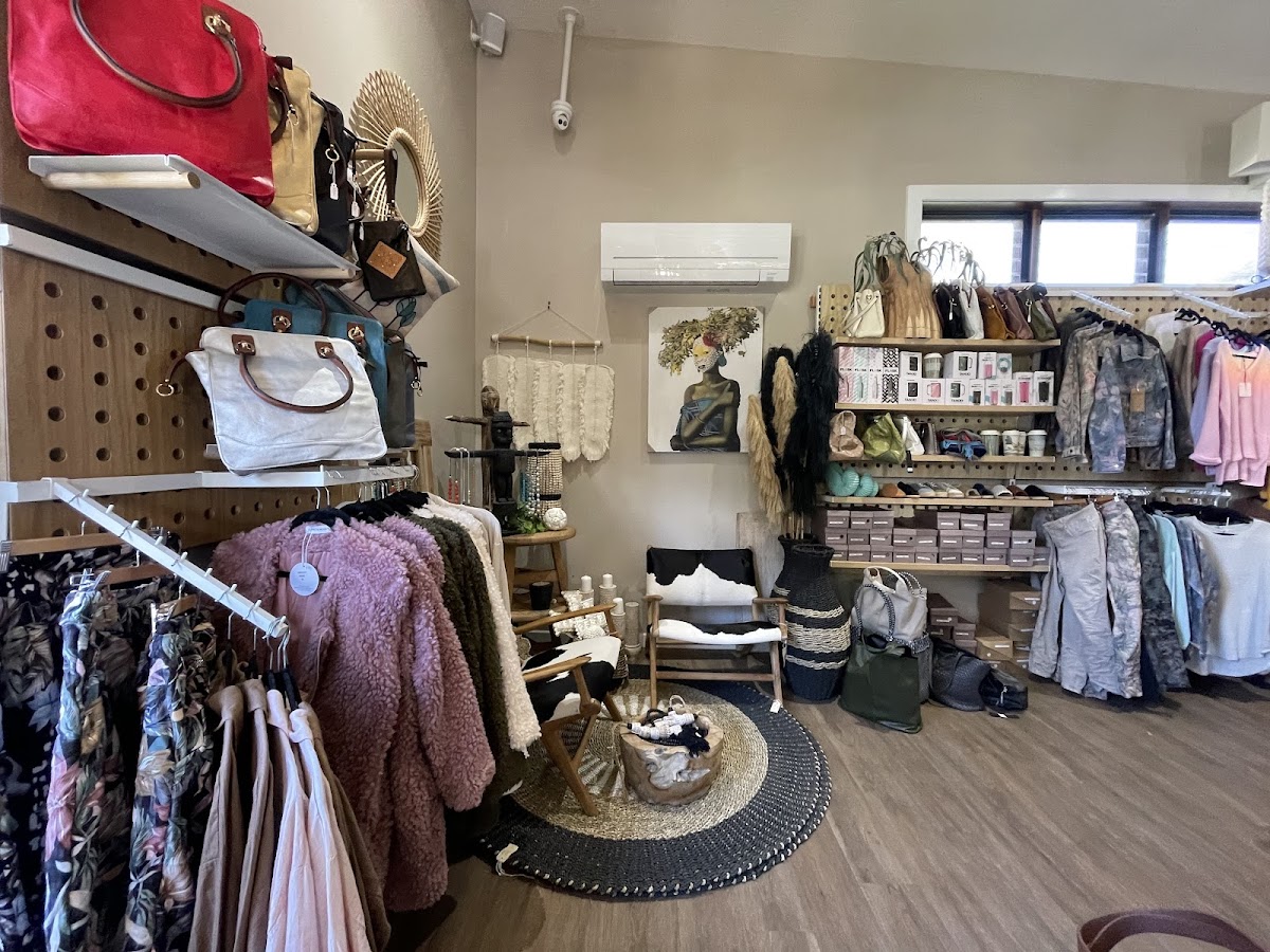 Saltwood Cafe and Lifestyle - 4