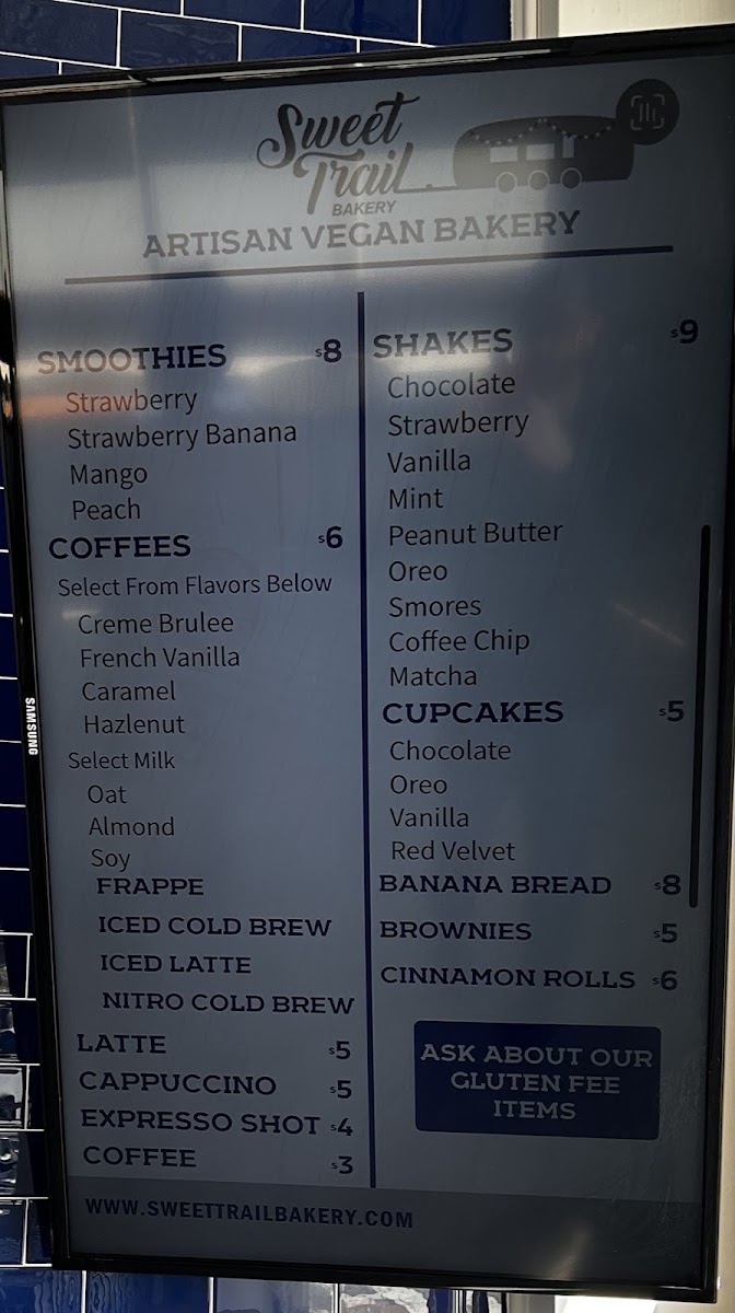Sweet Trail Vegan Cafe - 2