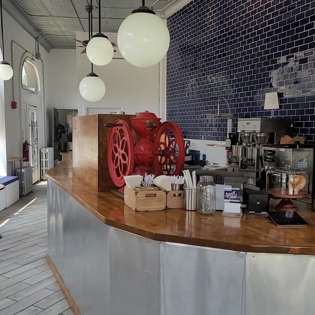 Sweet Trail Vegan Cafe - 2