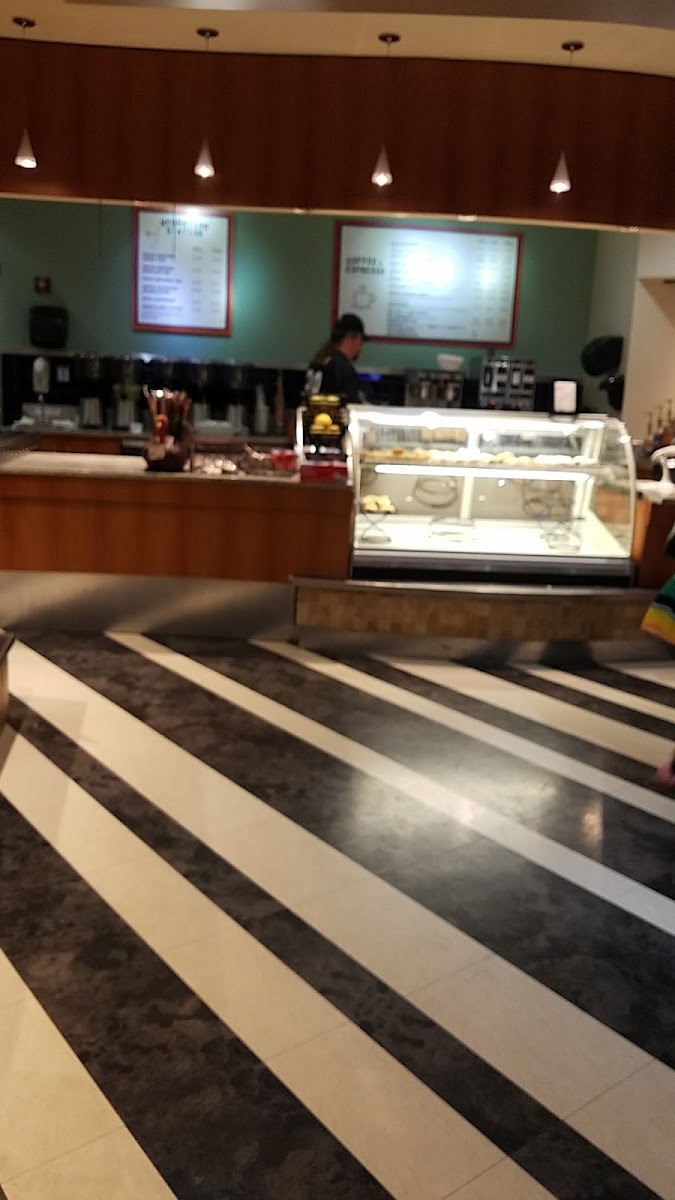 RoMo's Cafe - 3