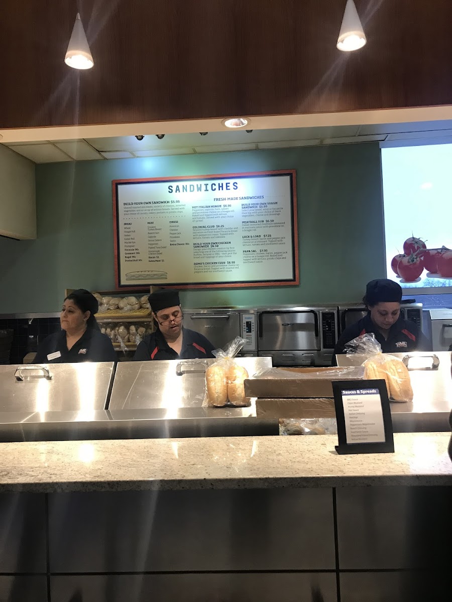 RoMo's Cafe - 4