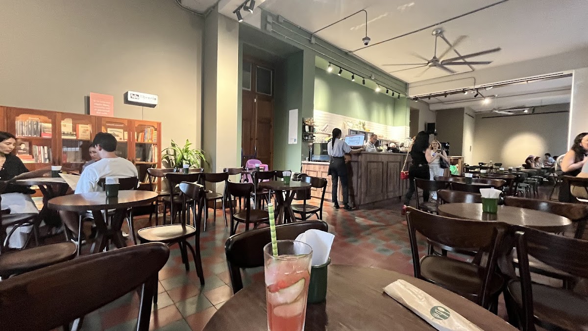 El Bohemio de Clausura - Claustro