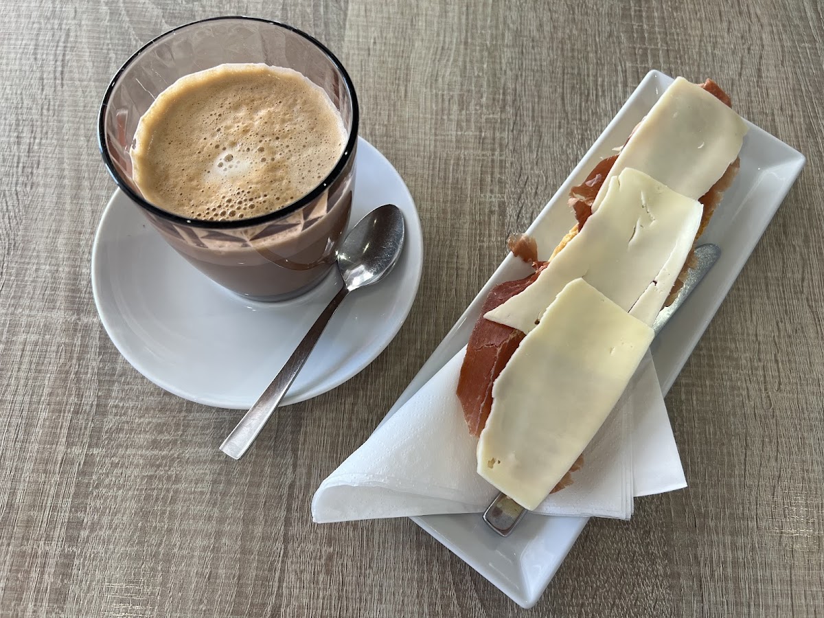 Cafeteria Internacional - 6