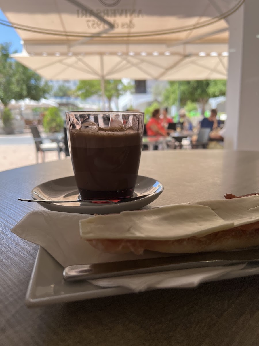 Cafeteria Internacional - 8