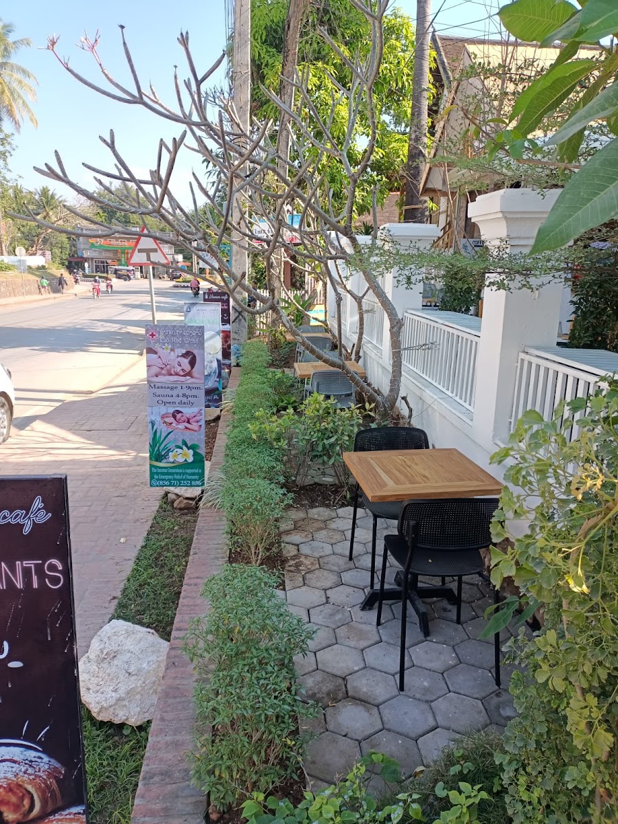 Visoun Cafe Luang Prabang ວຊນ ກາເຟ ຫລວງພະບາງ