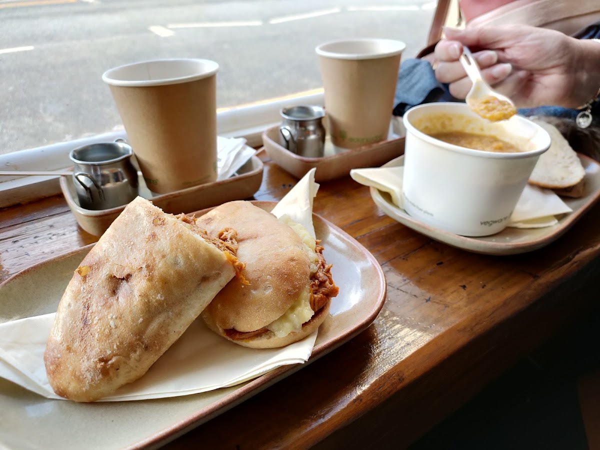 The Buffet Car Cafe - 7