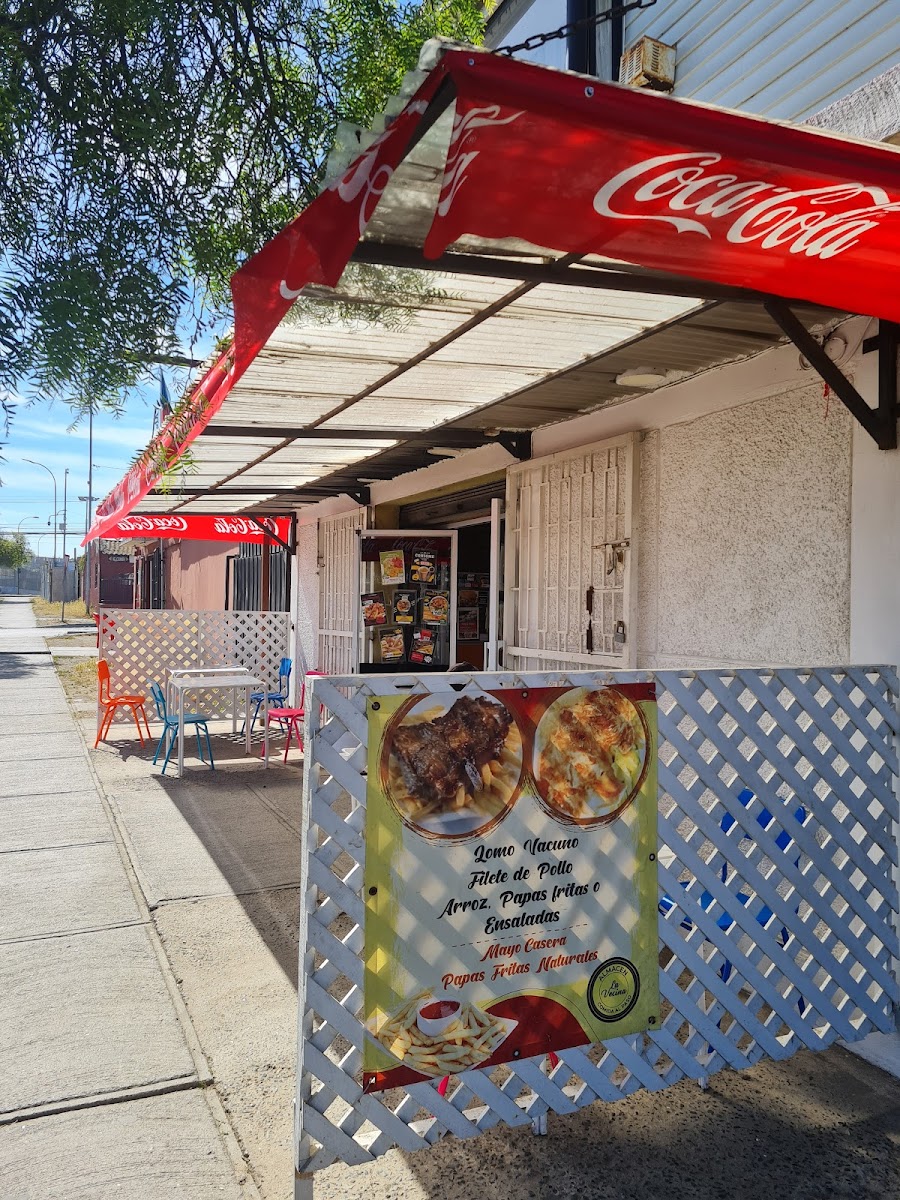 Comida Al 'Paso La Vecina'