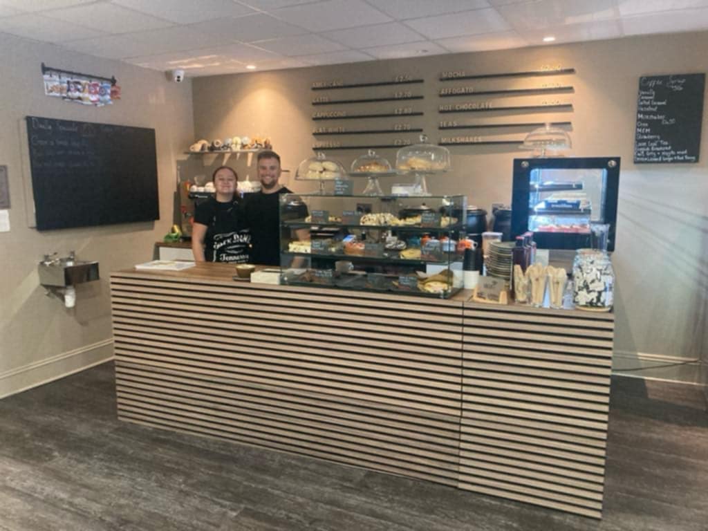 Ross Cafe and Wine Bar