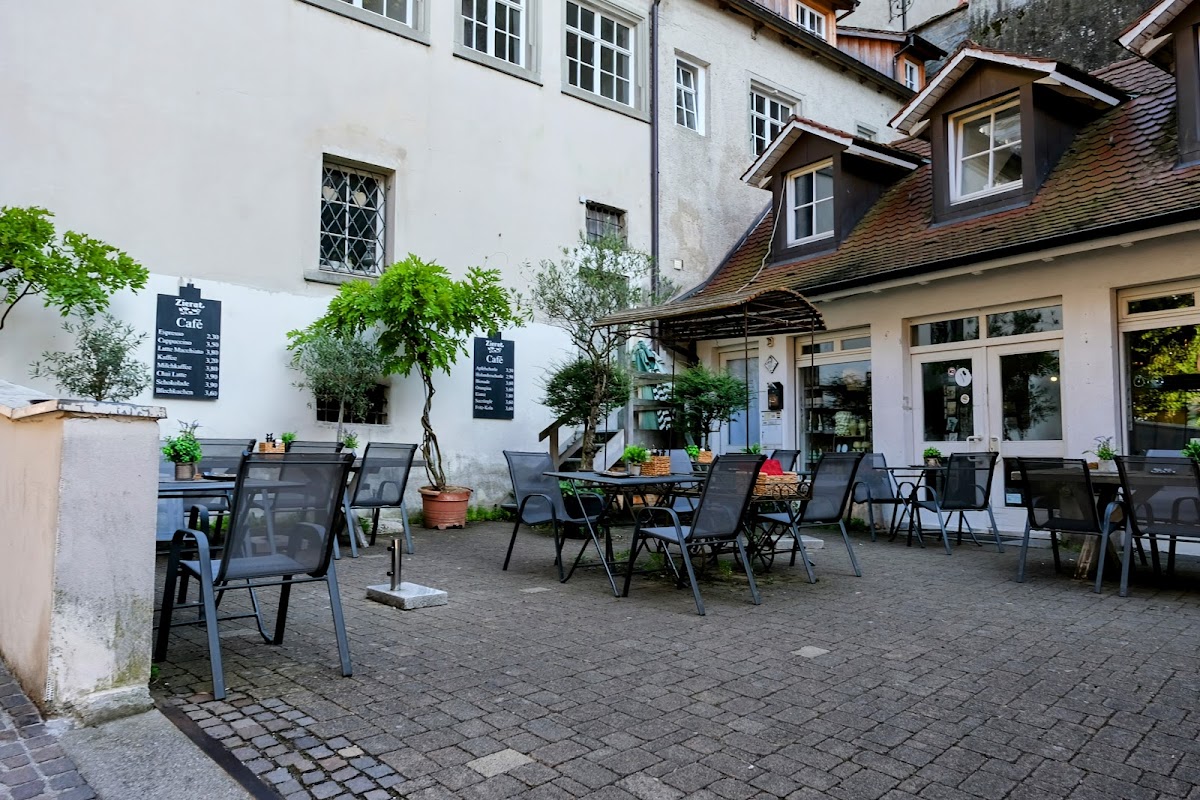 Zierat Café - 3