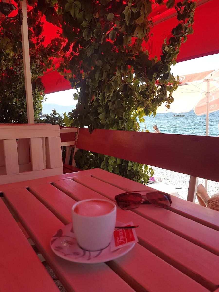 Caffe bar Debeli Brig