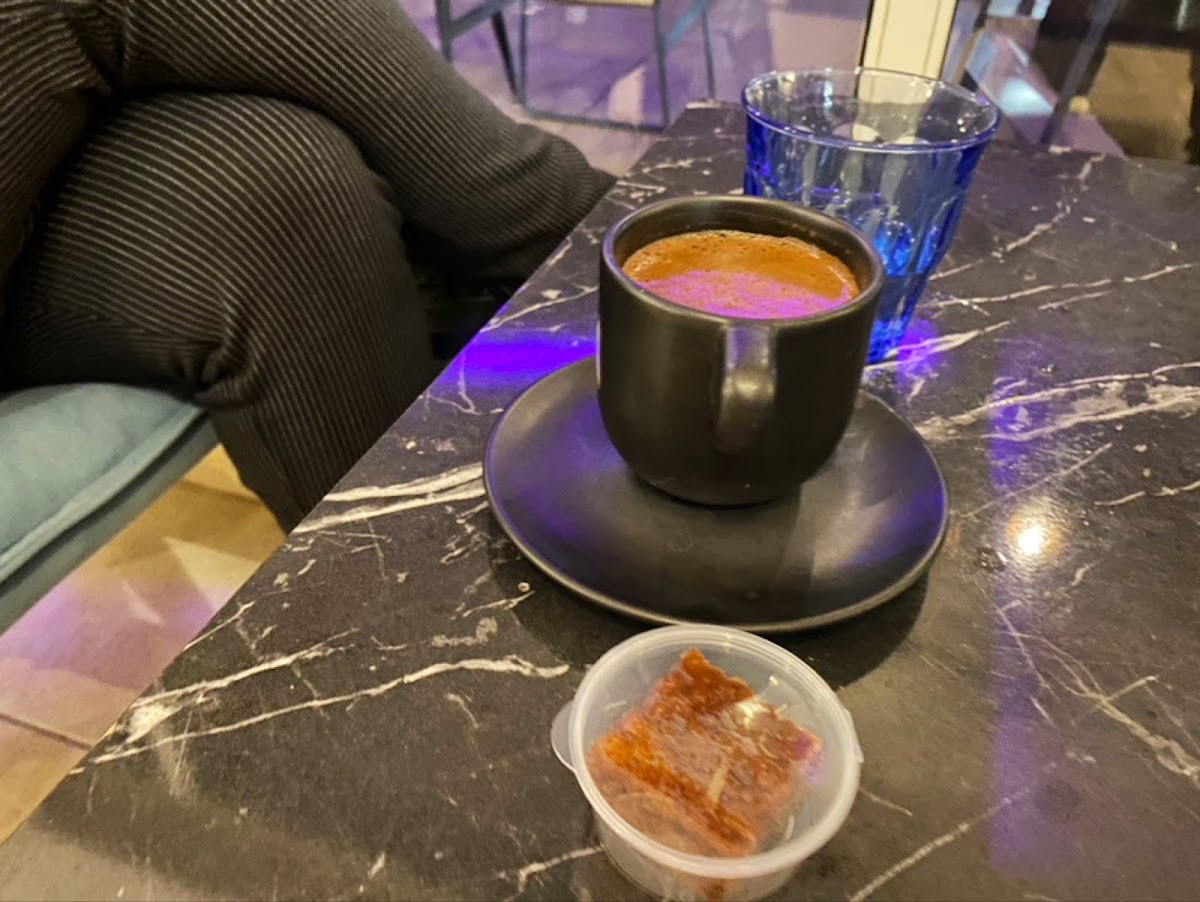 Miami Lounge Bar - 8