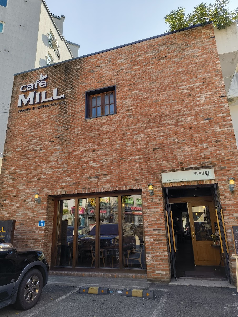 Cafe Mill