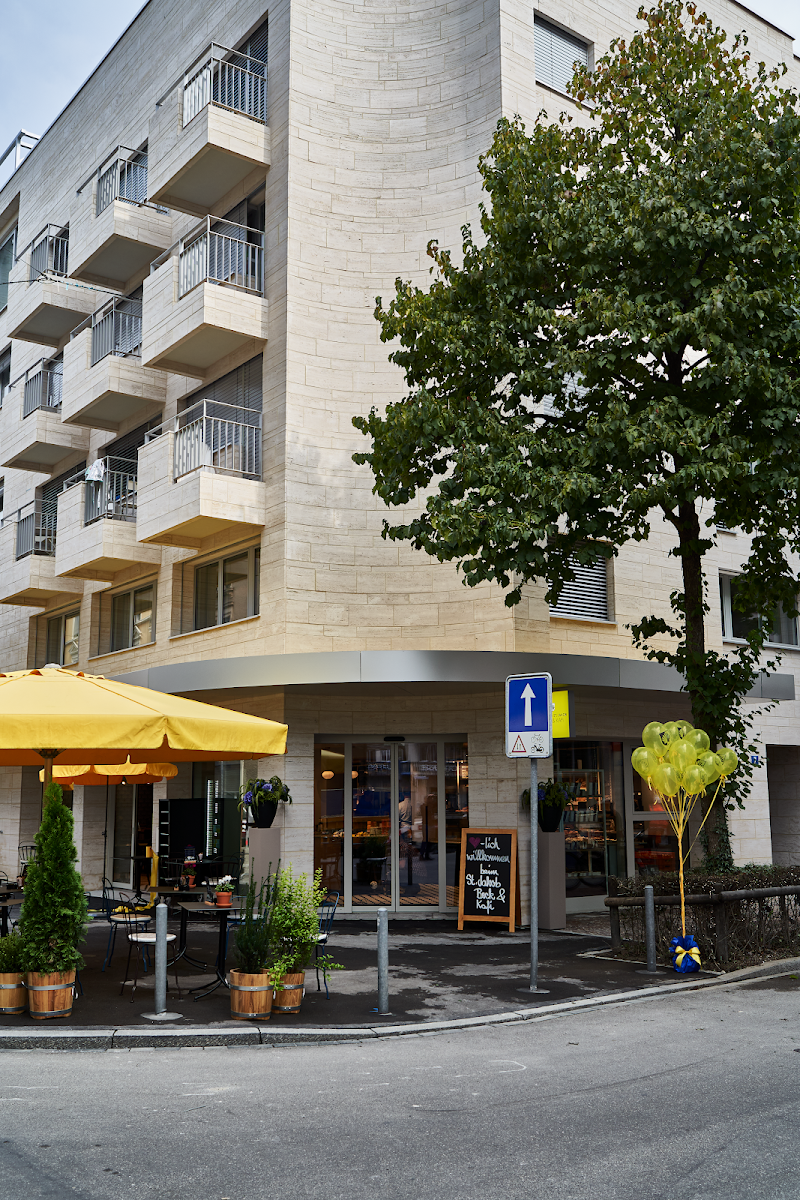 St. Jakob The Cafe - 3