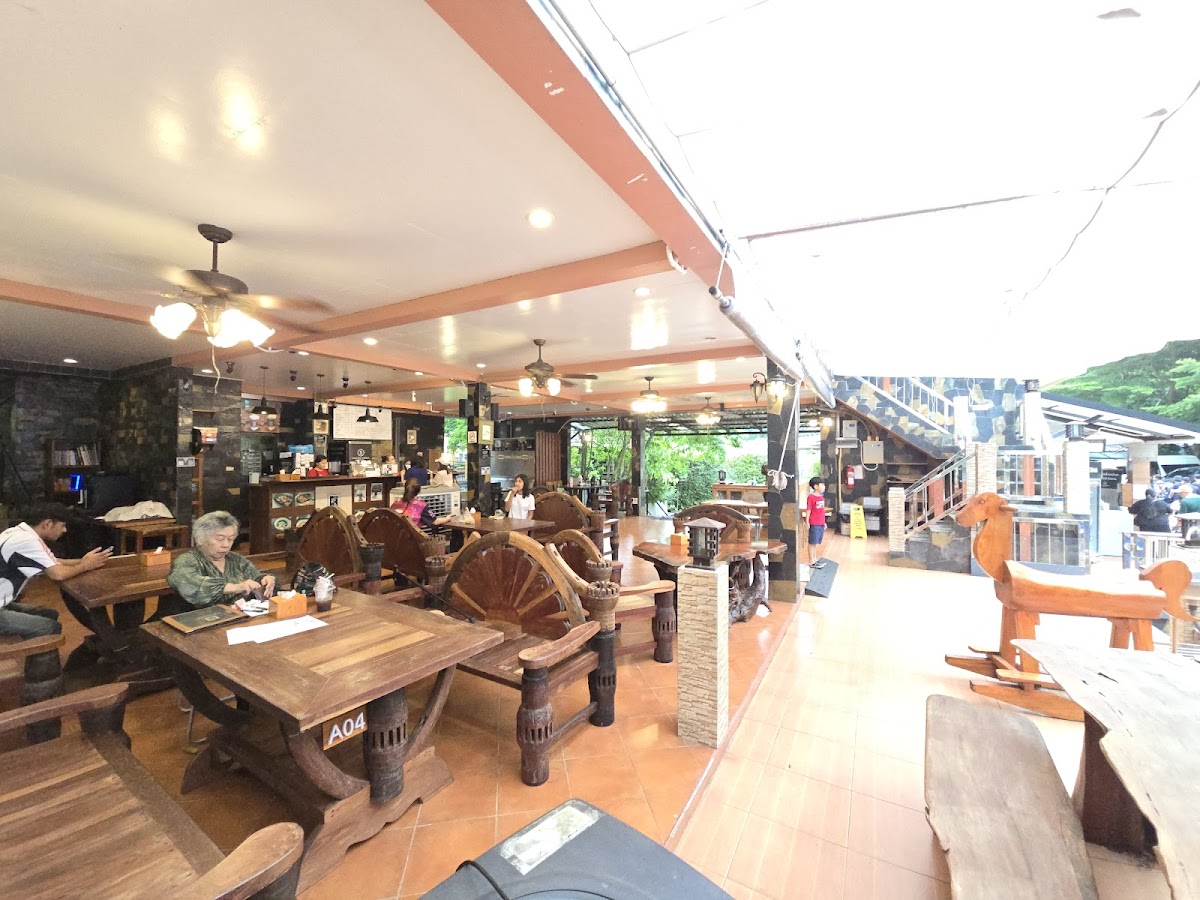 Sarika Cafe & Bistro