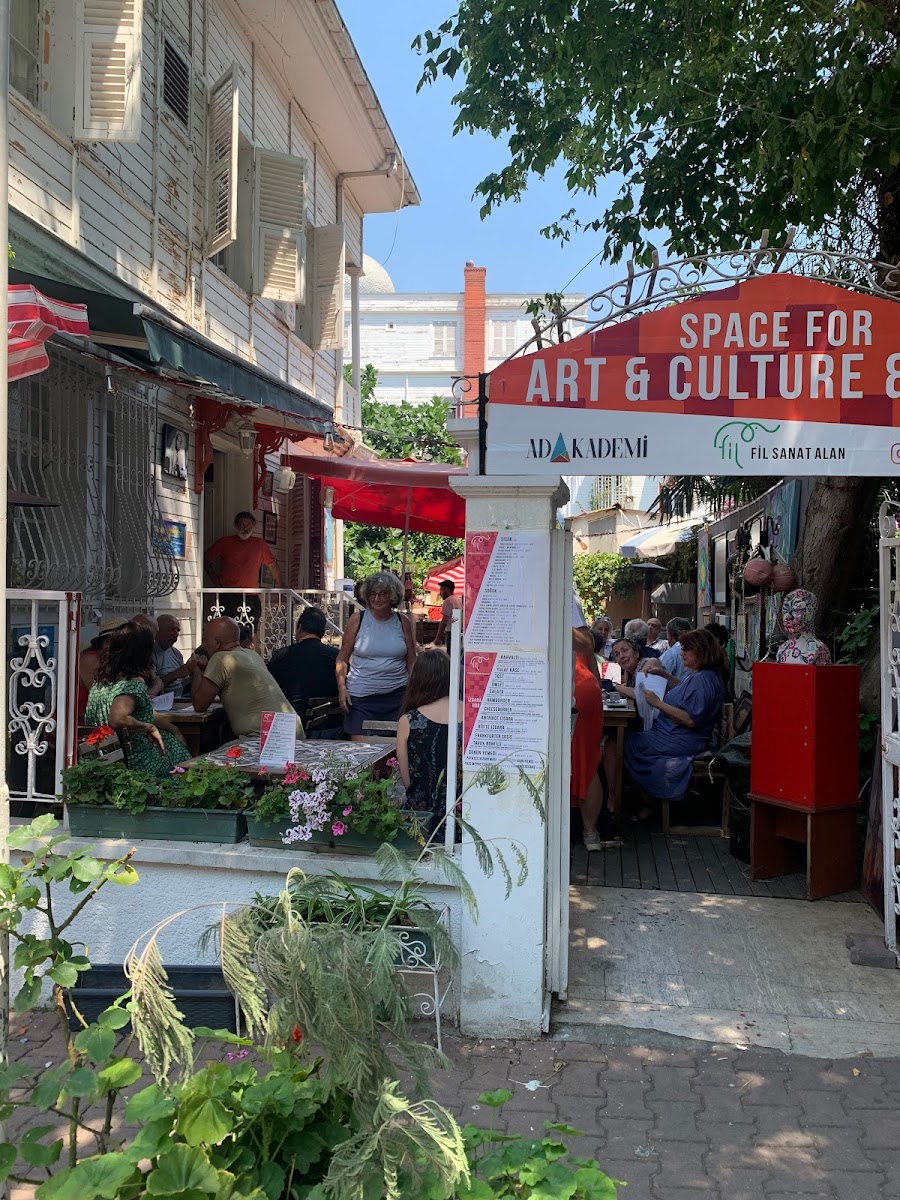 Fil Sanat Alan Istanbul Buyukada