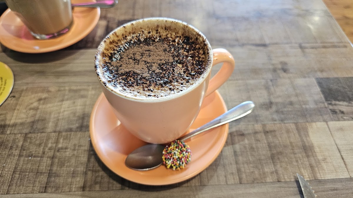 The Busy Bee Cafe and Catering - 7