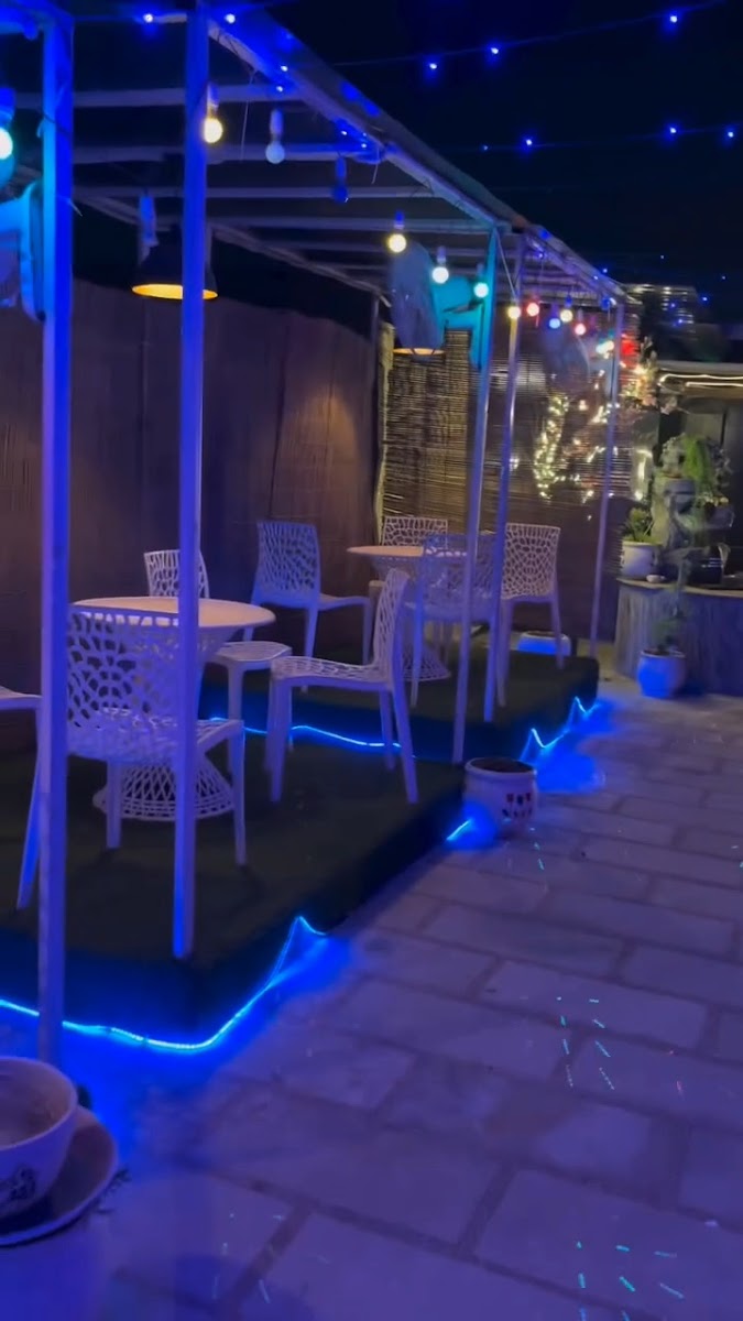 Ataraxia Cafe & Lounge