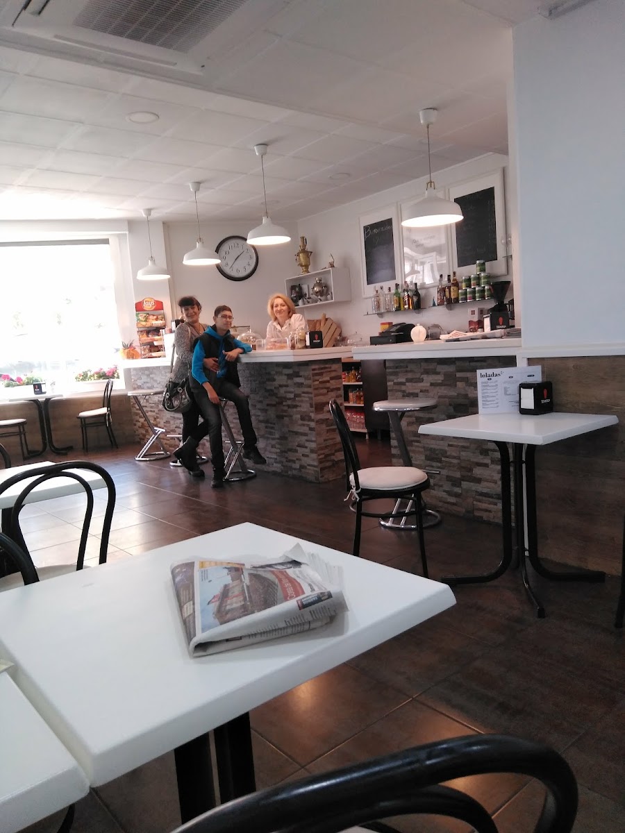Cafetería Pastelería Loladas