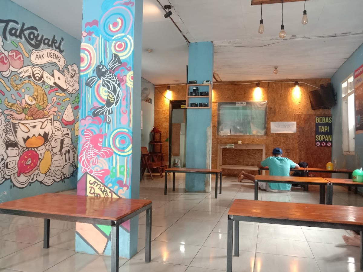 cafe takoyaki pak ugeng