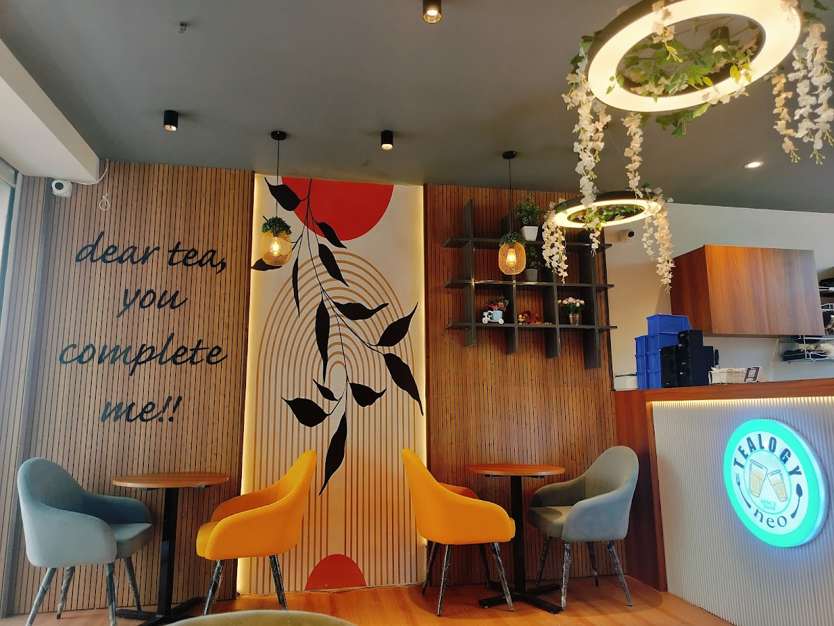 Tealogy Neo Cafe